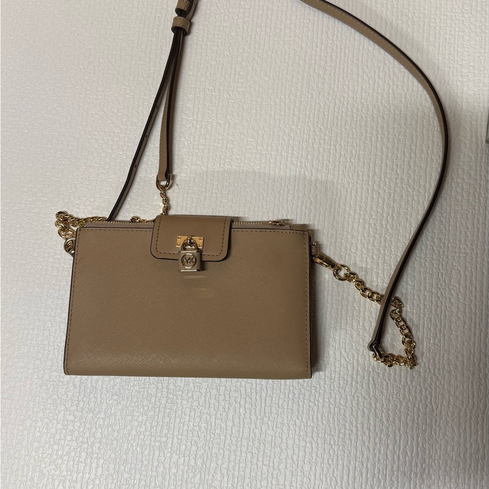 Taupe Leather Crossbody Bag with Gold Hardware Michael‎ kors